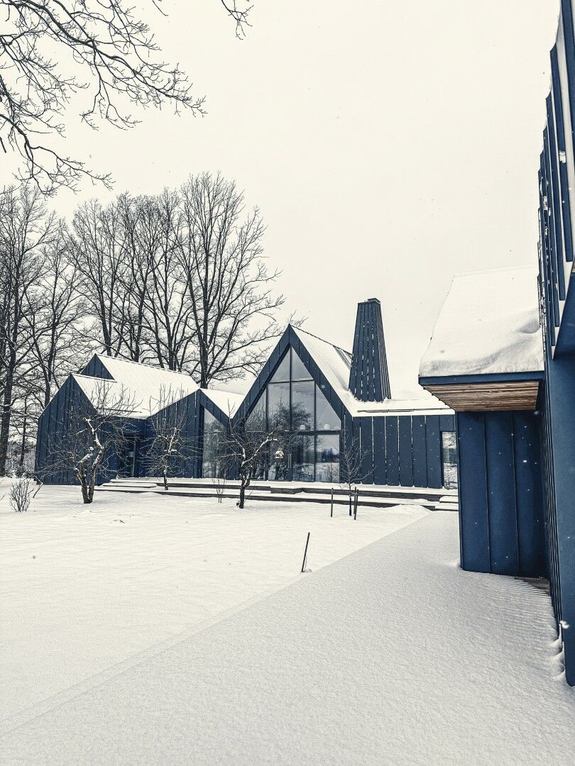 Neįtikėtina: KTU docento sodyba mažame Lietuvos kaime sužavėjo pasaulį!