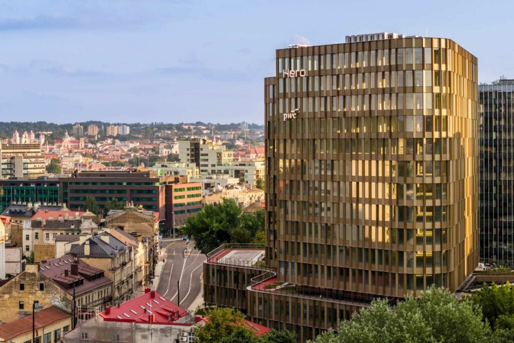 Nauji darbo įpročiai augina kokybiškų biurų paklausą