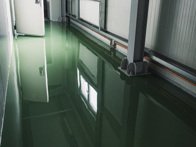 Epoksidinių grindų privalumai gyvenamosiose patalpose