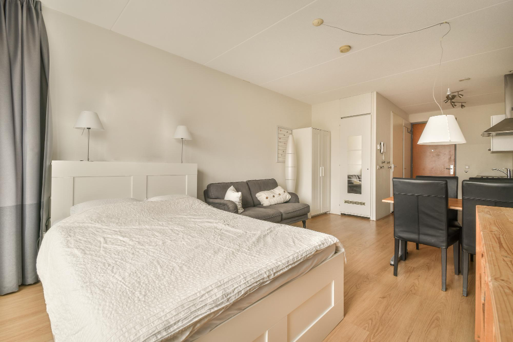 Mažo buto interjero iššūkiai miesto aplinkoje