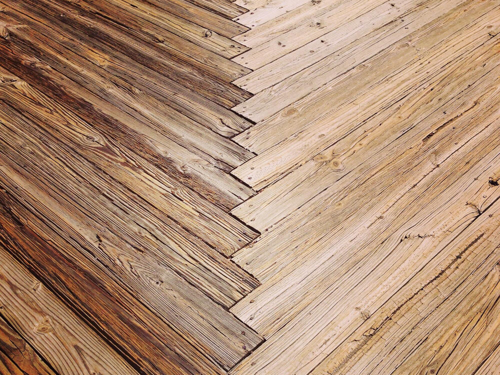 Kada grindų tarpų glaistymas nėra geriausias sprendimas