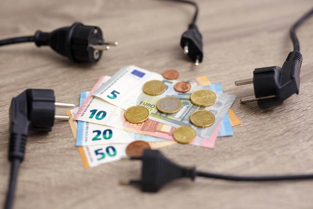 Elektros instaliacijos kainos: kiek kainuoja darbai ir nuo ko priklauso galutinė suma?