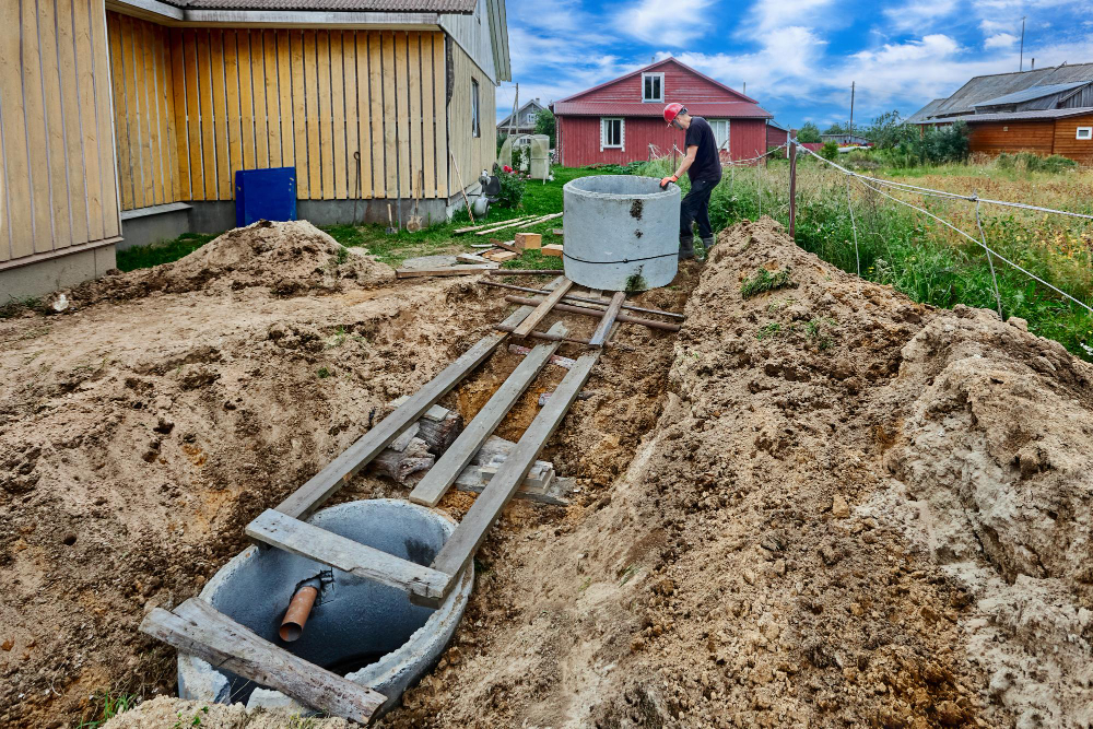 Vietinės kanalizacijos įrengimas: kaina ir sprendimų palyginimas