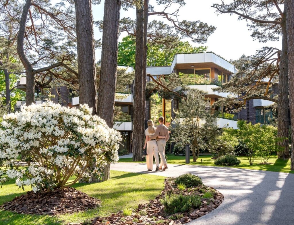 TOP 5 prabangiausi 2026 m. būstai Lietuvoje: kaip atrodo tikroji aukščiausia gyvenimo kokybė?