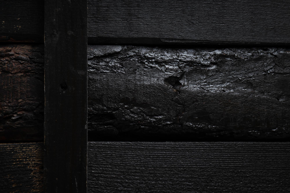 Degintos medienos privalumai terasai