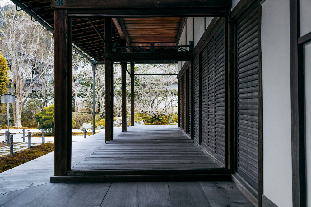 Medinės terasos montavimo eiga